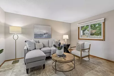 253 Washburn Avenue N, Minneapolis, MN 55405 - Photo 6