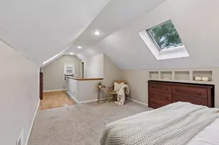 253 Washburn Ave N, Minneapolis, MN 55405 - Photo 18