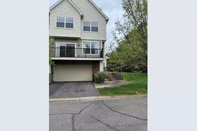 2429 121st Circle NE #L, Blaine, MN 55449 - Photo 4