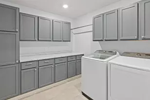 13014 Kissel Ct NE, Blaine, MN 55449 - Photo 14