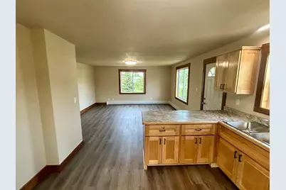 609 4th Street NW, Wadena, MN 56482 - Photo 4