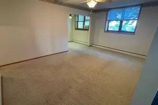 323 N German St, New Ulm, MN 56073 - Photo 4