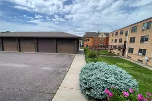 323 N German St, New Ulm, MN 56073 - Photo 34