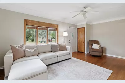 2258 W 105th Street, Bloomington, MN 55431 - Photo 2