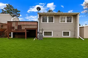 7093 146th St W, Apple Valley, MN 55124 - Photo 16