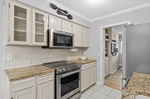 7093 146th St W, Apple Valley, MN 55124 - Photo 6