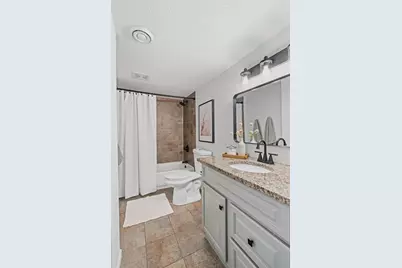 510 Wyoming Street E, Saint Paul, MN 55107 - Photo 14
