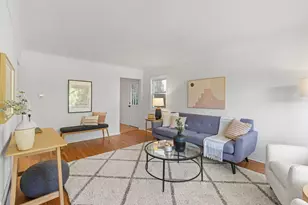 510 Wyoming St E, Saint Paul, MN 55107 - Photo 2