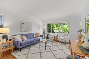 510 Wyoming St E, Saint Paul, MN 55107 - Photo 1