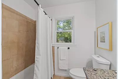 510 Wyoming Street E, Saint Paul, MN 55107 - Photo 16