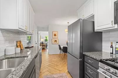 510 Wyoming Street E, Saint Paul, MN 55107 - Photo 8