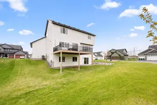 429 Collova Dr, Vadnais Heights, MN 55127 - Photo 38
