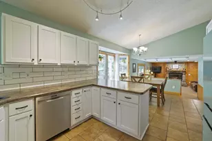 15612 Fremont Ave S, Burnsville, MN 55306 - Photo 4