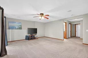 1779 Fescue Ct, Shakopee, MN 55379 - Photo 30