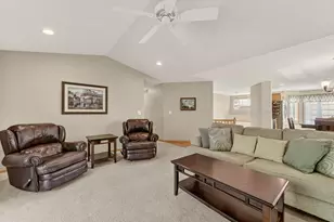 405 11th Ave NW, Dodge Center, MN 55927 - Photo 14