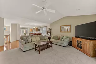 405 11th Ave NW, Dodge Center, MN 55927 - Photo 12