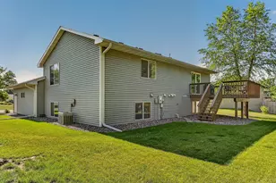 405 11th Ave NW, Dodge Center, MN 55927 - Photo 2
