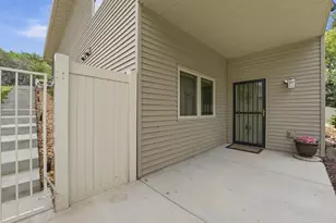 1945 Division St N, North Saint Paul, MN 55109 - Photo 42