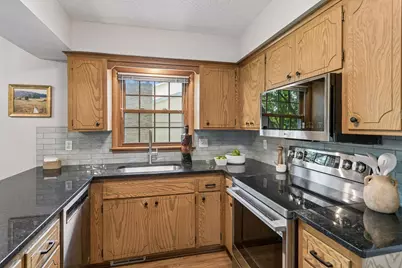 2095 Kelly Drive, Golden Valley, MN 55427 - Photo 14
