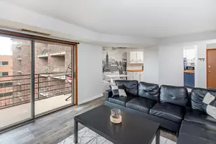 26 10th Street W, Saint Paul, MN 55102 - Photo 8