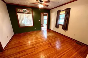 415 N 6th St, Marshall, MN 56258 - Photo 24