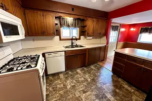 415 N 6th St, Marshall, MN 56258 - Photo 18