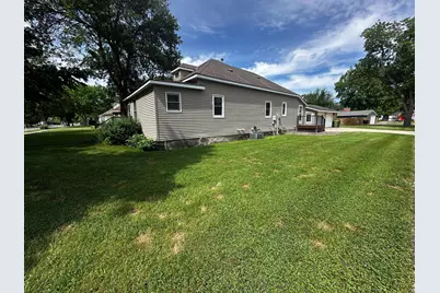 415 N 6th Street, Marshall, MN 56258 - Photo 2