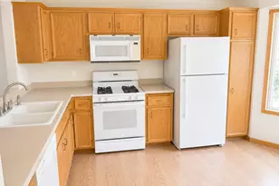 12881 Glen Way, Apple Valley, MN 55124 - Photo 10