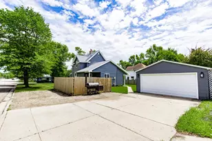 521 9th St, Hawley, MN 56549 - Photo 8