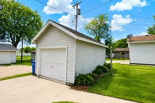 40 Spring St, Kenyon, MN 55946 - Photo 24