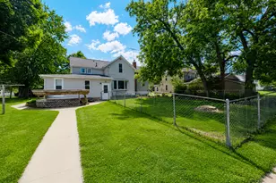 40 Spring St, Kenyon, MN 55946 - Photo 4