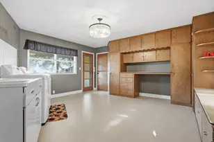 230 Mcleod Ave W, Winsted, MN 55395 - Photo 10