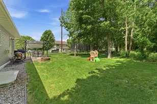300 Tanager Rd, Mankato, MN 56001 - Photo 28