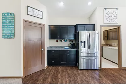 300 Tanager Road, Mankato, MN 56001 - Photo 24