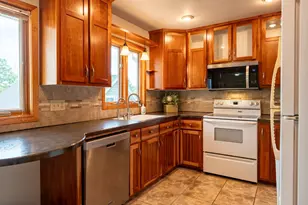 15771 Sherwood Trail, Zumbrota, MN 55992 - Photo 10