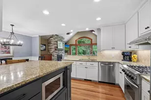 5421 Tracy Lynn Terrace, Minnetonka, MN 55345 - Photo 8