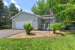 1020 Southview Ave, Braham, MN 55006 - Photo 2
