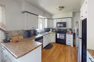 1306 11th St SE, Saint Cloud, MN 56304 - Photo 4