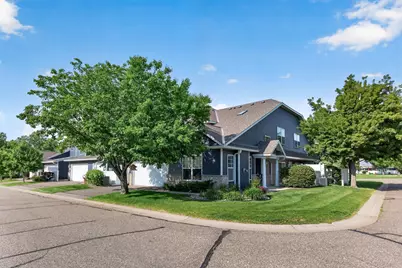 440 Hickory Lane N, Oakdale, MN 55128 - Photo 28