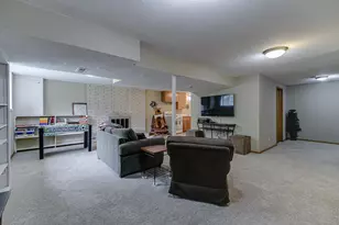 1525 St Croix Cir, Golden Valley, MN 55422 - Photo 50