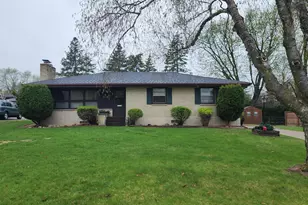 3141 Hampshire Ave N, Crystal, MN 55427 - Photo 1