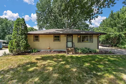 610 Grange Avenue N, Oakdale, MN 55128 - Photo 1