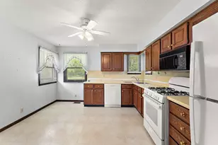 2265 Terrace Dr, Mounds View, MN 55112 - Photo 6