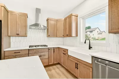 3435 Stonehedge Drive NE, Rochester, MN 55906 - Photo 14