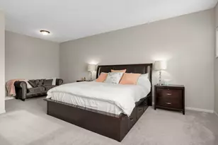 17710 Valley Cove Ct, Wayzata, MN 55391 - Photo 14