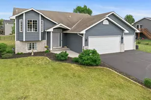 697 Eagle Lake Rd S, Big Lake, MN 55309 - Photo 6