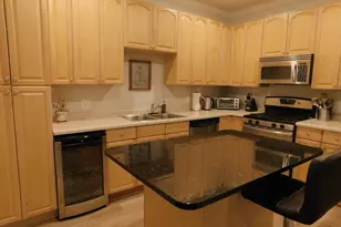 2412 Harriet Ave, Minneapolis, MN 55405 - Photo 4
