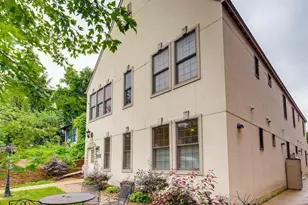 2412 Harriet Ave, Minneapolis, MN 55405 - Photo 2