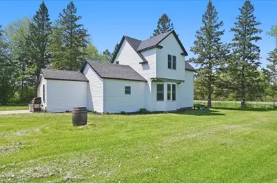 6411 S Preston Road, Superior, WI 54880 - Photo 2