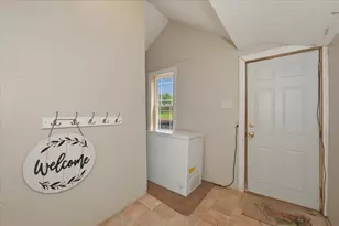 6411 S Preston Rd, Superior, WI 54880 - Photo 6